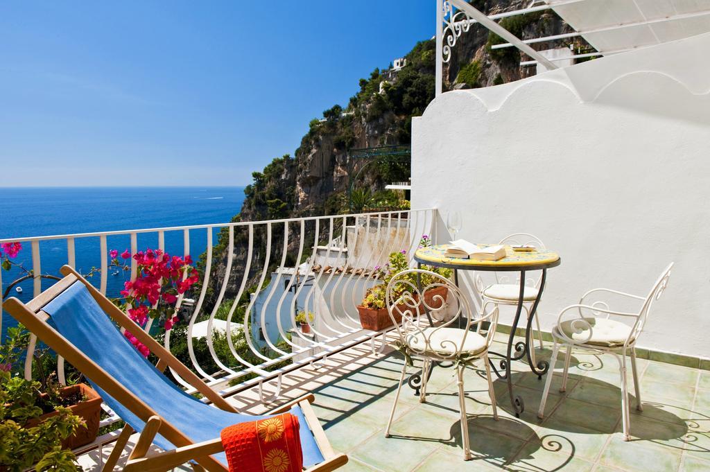 Aparthotel La Rosa Dei Venti Positano Habitación foto