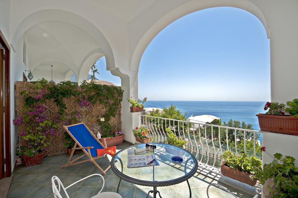 Aparthotel La Rosa Dei Venti Positano Habitación foto