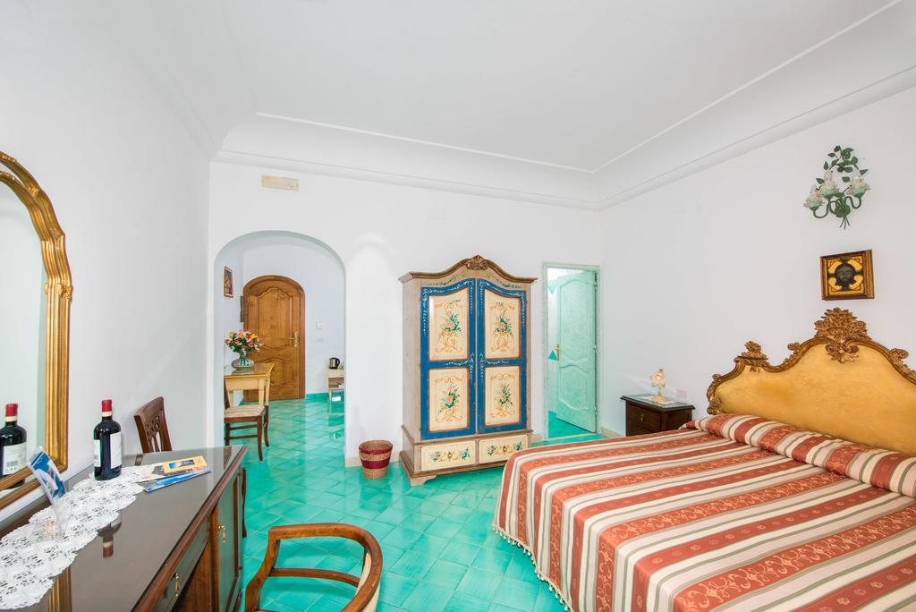 Aparthotel La Rosa Dei Venti Positano Exterior foto