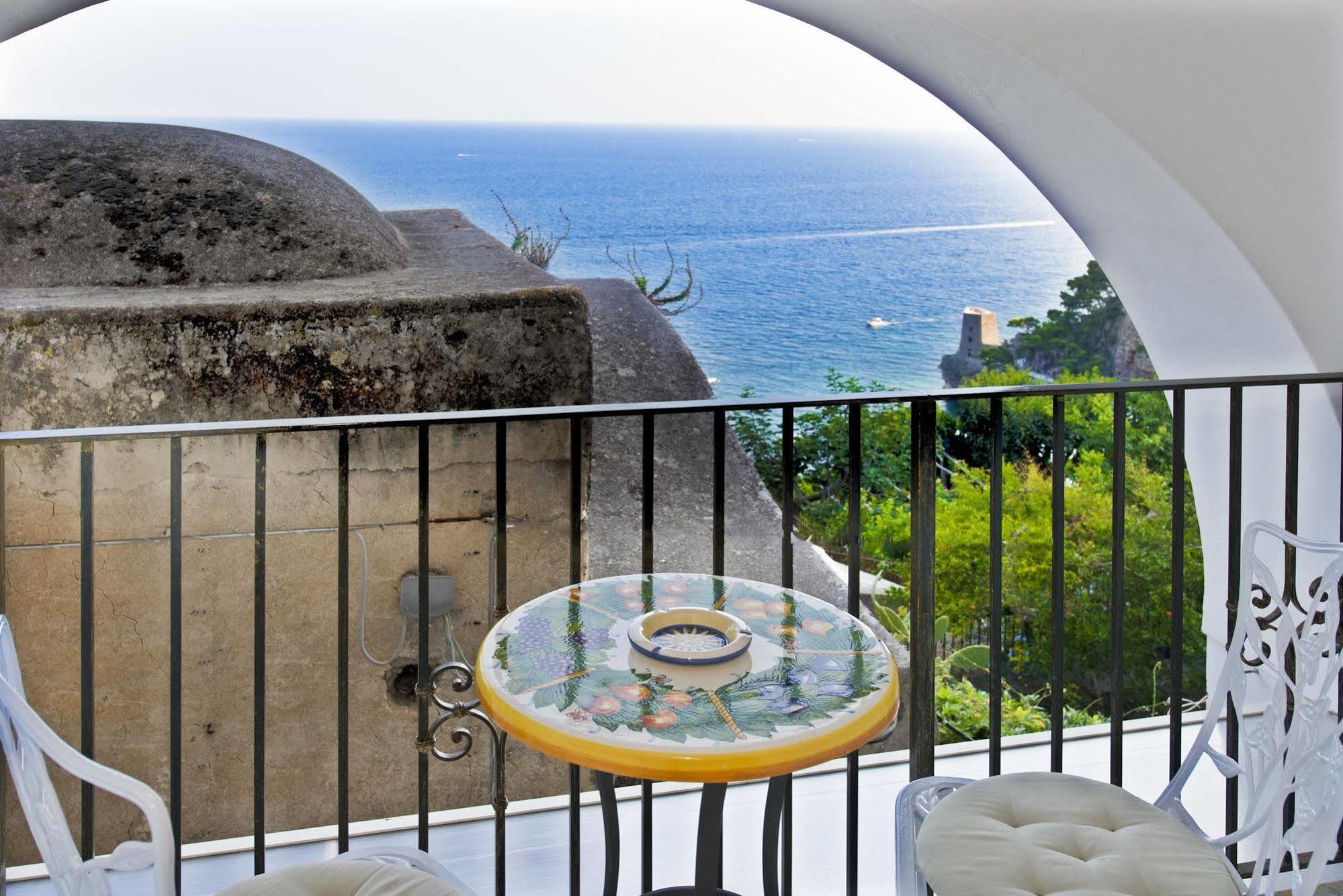 Aparthotel La Rosa Dei Venti Positano Exterior foto